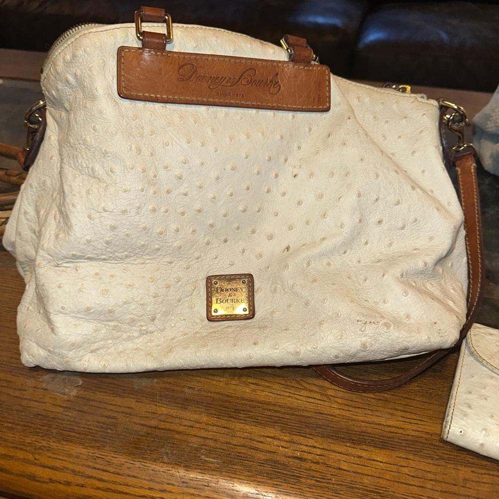 Dooney & Bourke Textured Cream Shoulder Bag